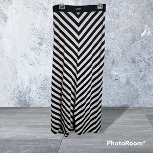 Calvin Klein Performance Black/White Chevron Stripe Maxi Skirt Size Mediuim